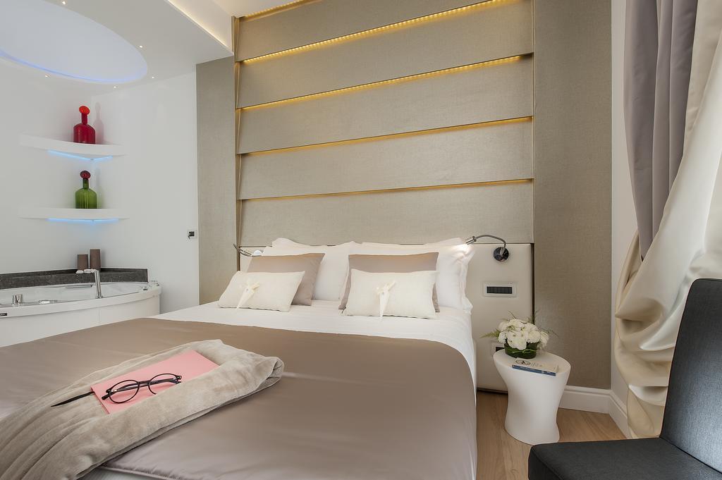 Vatican Style Suite Rome Exterior photo